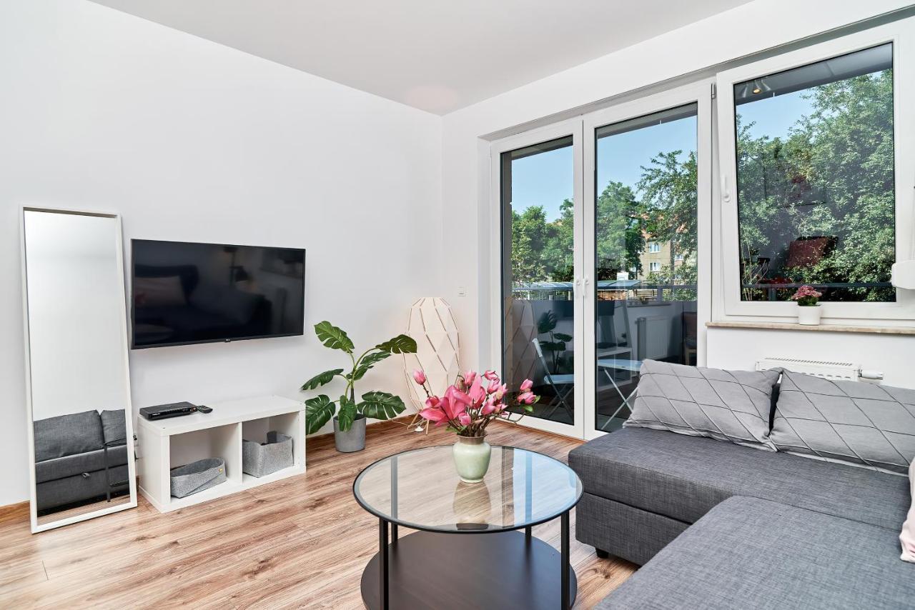 Modern Apartments Wroclaw By Renters Exterior foto